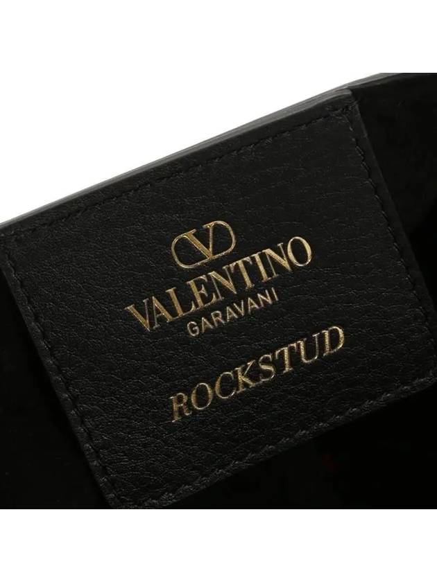 Rockstud Leather Small Tote Bag Black - VALENTINO - BALAAN 6