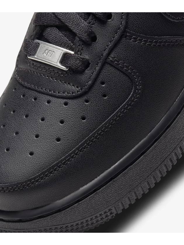 Air Force 1 07 Low Top Sneakers Triple Black - NIKE - BALAAN 7