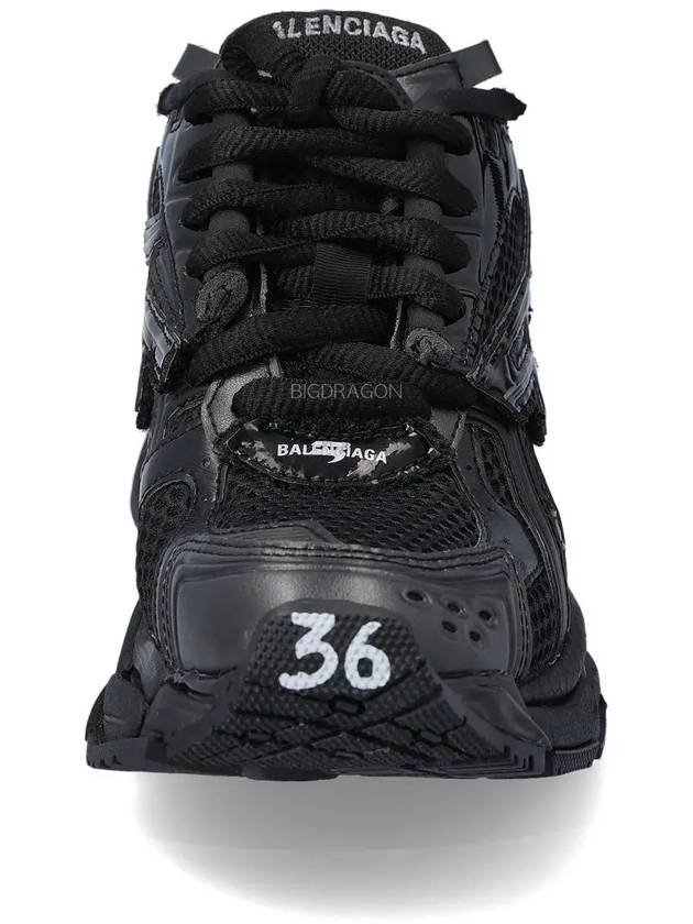 Runner Low Top Sneakers Black - BALENCIAGA - BALAAN 4