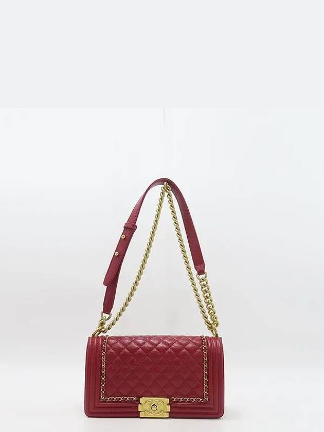 A67086 Red Calfskin Boy Medium Chain Decoration Gold Logo Flap Shoulder Bag - CHANEL - BALAAN 2