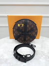 men cross bag - LOUIS VUITTON - BALAAN 7