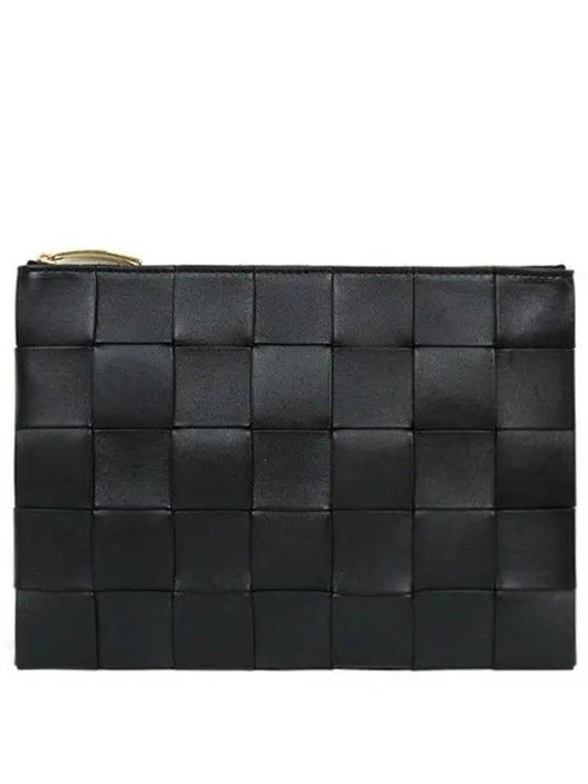Intreciato Medium Clutch Bag Black - BOTTEGA VENETA - BALAAN 2