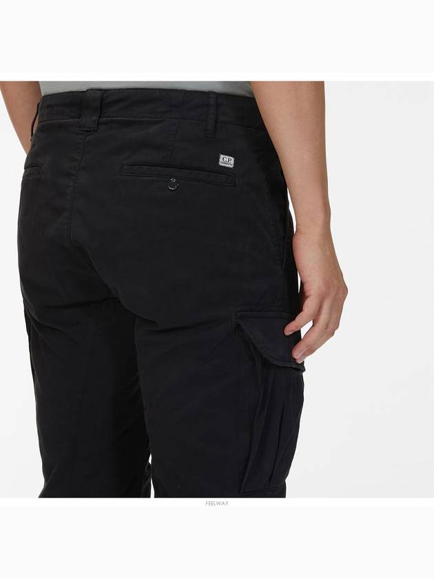 Men's Stretch Satin Lens Wappen Cargo Straight Pants Black - CP COMPANY - BALAAN 5