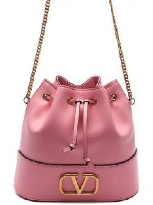 V Logo Signature Chain Napa Leather Bucket Bag Pink - VALENTINO - BALAAN 2