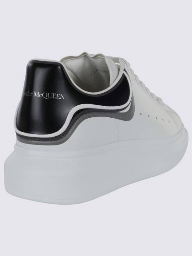 Oversized Sole Black Tab Low Top Sneakers White - ALEXANDER MCQUEEN - BALAAN 4