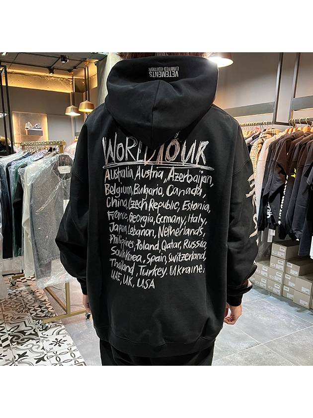 World Tour Logo Print Hoodie Black - VETEMENTS - BALAAN 6