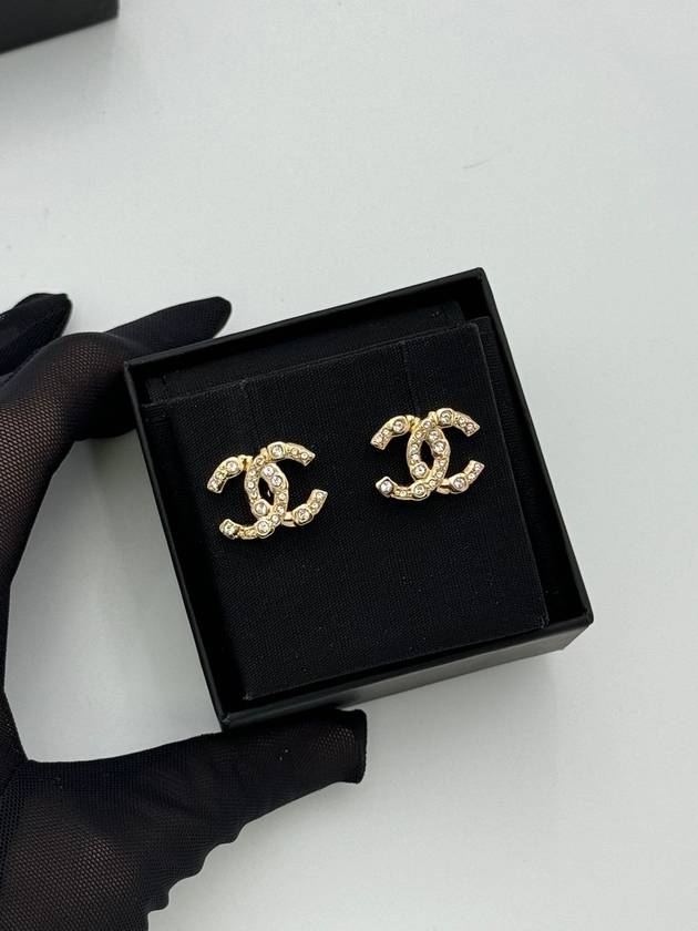 24S CC logo earrings crystal gold ABD310 - CHANEL - BALAAN 7