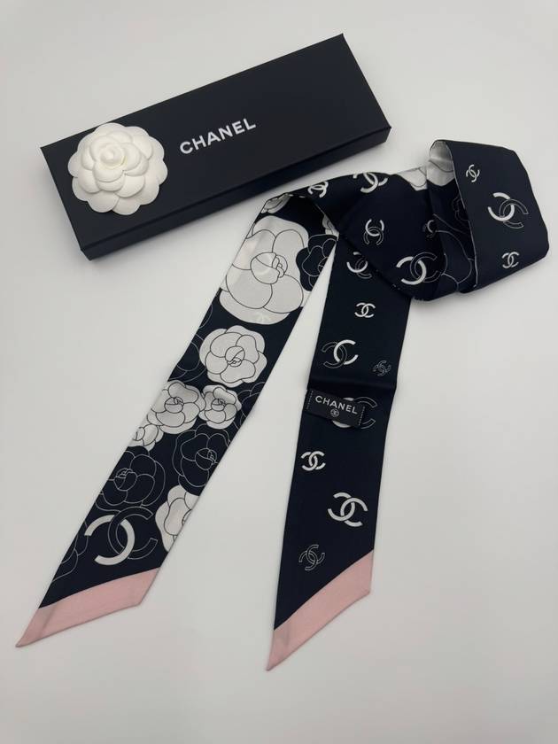 Camellia Twilly Silk Muffler Black Pink - CHANEL - BALAAN 3