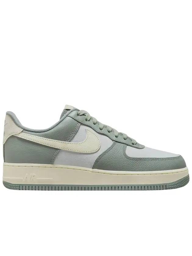 Air Force 1 '07 Low Top Sneakers Mica Green - NIKE - BALAAN 1