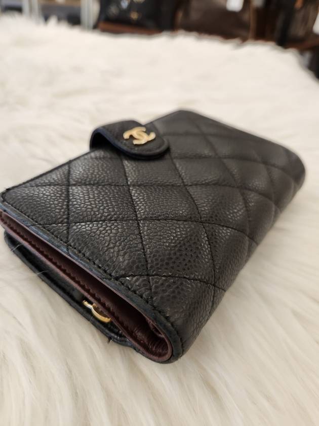 Women s Classic Caviar Medium Wallet A48667 Condition B - CHANEL - BALAAN 7