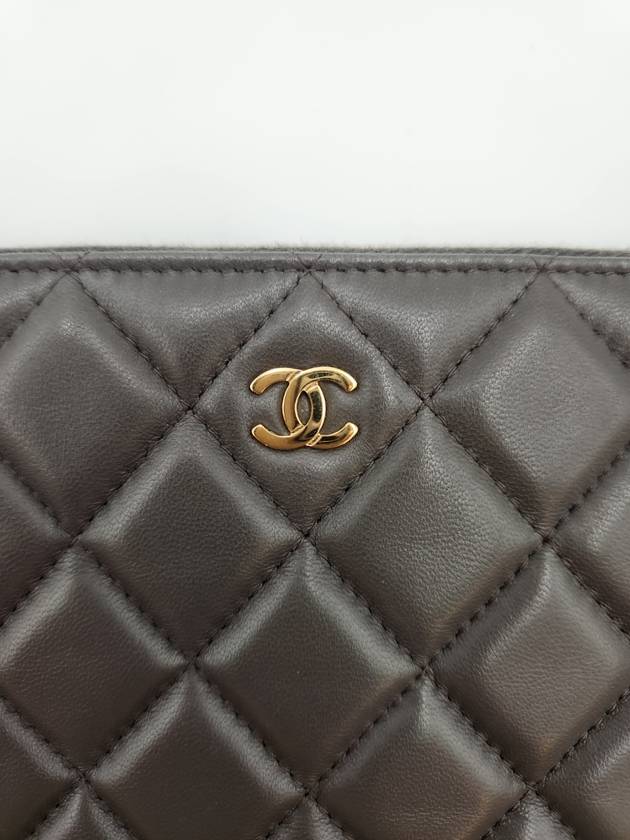 Women s Classic Clutch Large Lambskin No 21 A69251 Condition A - CHANEL - BALAAN 13