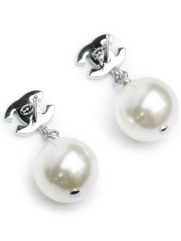 Metal Glass Strass Pearly White Earrings Silver - CHANEL - BALAAN 5