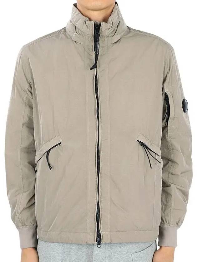 Chrome R Lens Wappen Nylon Zip-up Jacket Beige - CP COMPANY - BALAAN 3