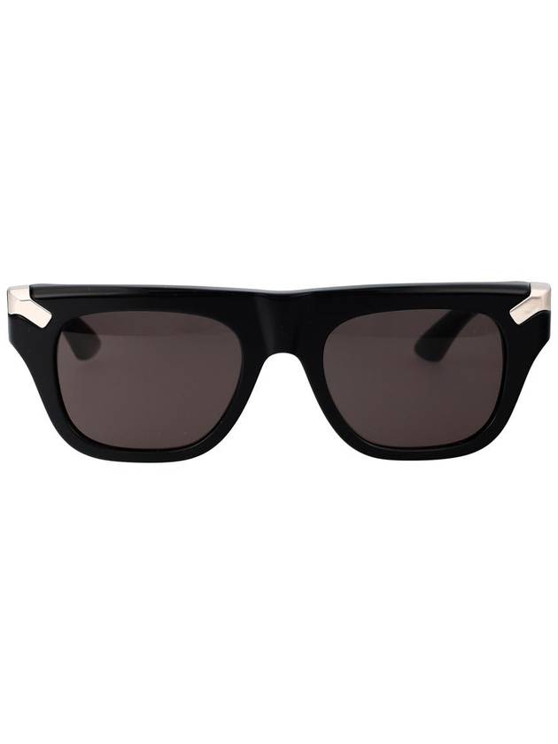 sunglasses AM0441S 001 black - ALEXANDER MCQUEEN - BALAAN 2