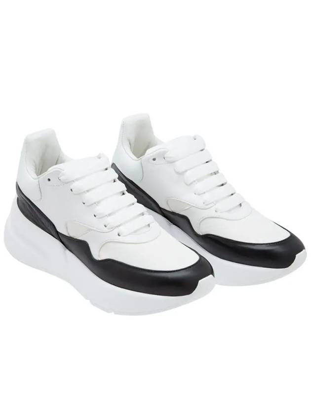 Oversized Runner Low Top Sneakers White Black - ALEXANDER MCQUEEN - BALAAN 5