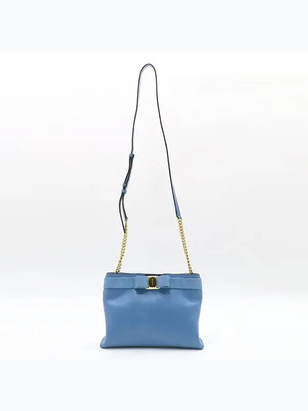 Ferragamo 21 1265 Sky Blue Leather Vara Mini Gold Chain Cross Bag - SALVATORE FERRAGAMO - BALAAN 4