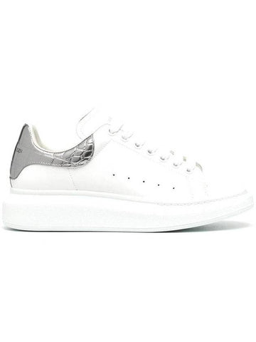 Men's Oversole Crocodile Metallic Silver Tab Low Top Sneakers White - ALEXANDER MCQUEEN - BALAAN 1