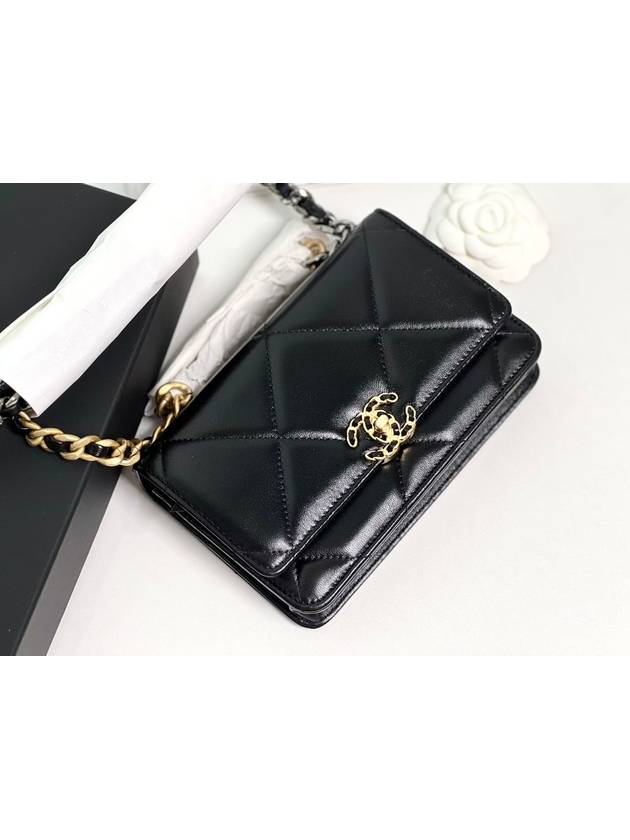 19 Chain Lambskin Wallet Cross Bag Black - CHANEL - BALAAN 5