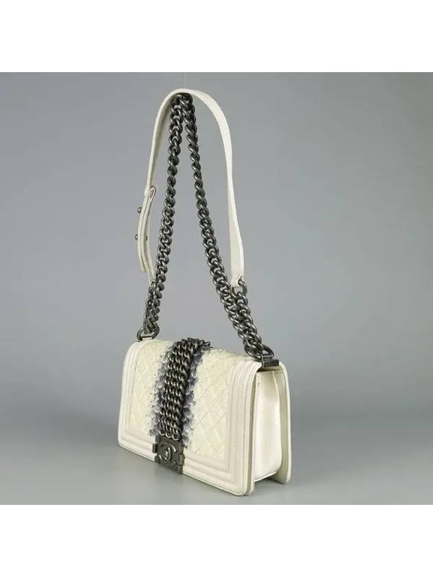 Python shoulder bag - CHANEL - BALAAN 3