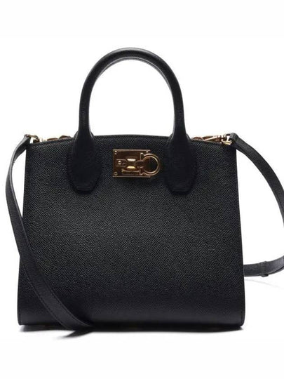 Gancini Studio Box Tote Bag Black Bonbon - SALVATORE FERRAGAMO - BALAAN 2