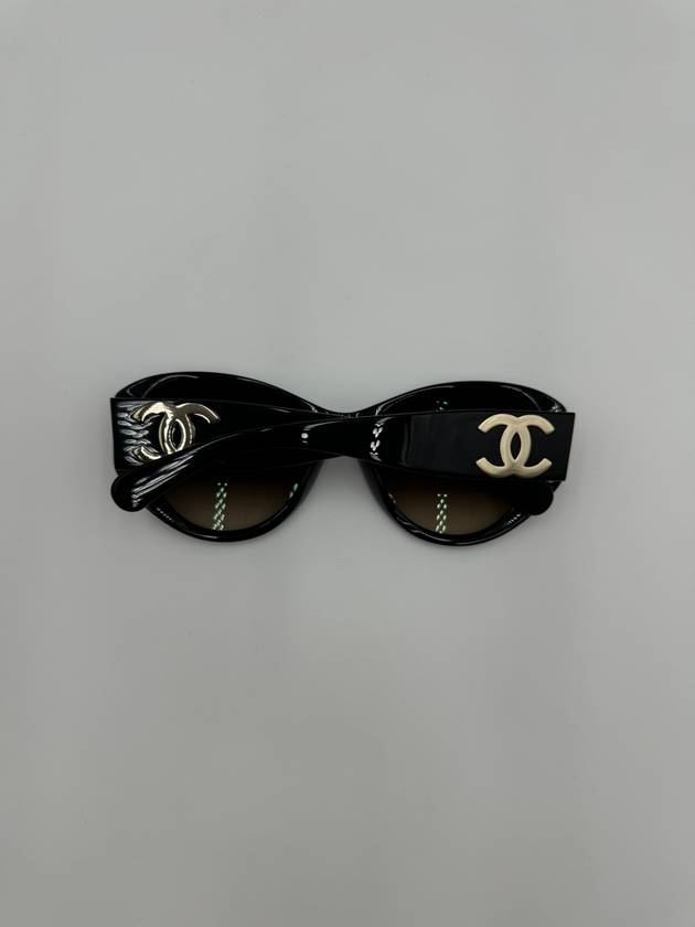 CC logo butterfly sunglasses acetate black brown A71525 - CHANEL - BALAAN 6