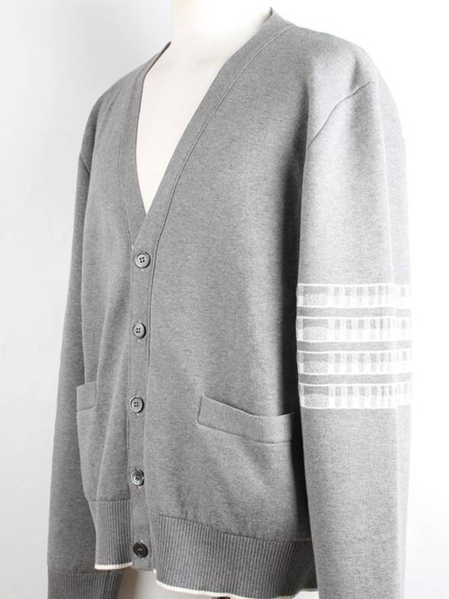 4 Bar Plain Icon Cardigan Gray 5 - THOM BROWNE - BALAAN 4