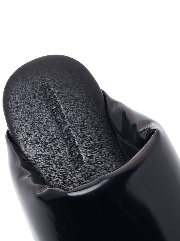 Padded Lambskin Slide Slippers Black - BOTTEGA VENETA - BALAAN.