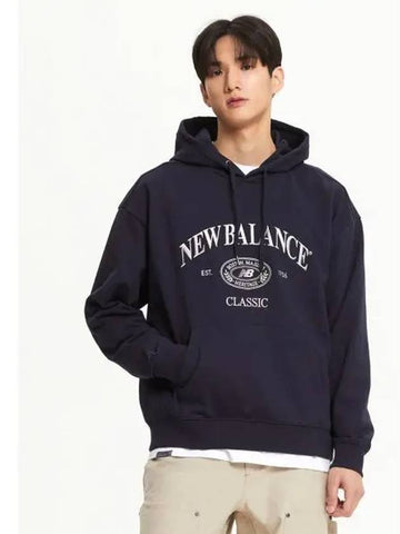 NBN0E41313 UNI Heritage Hoodie NAVY - NEW BALANCE - BALAAN 1