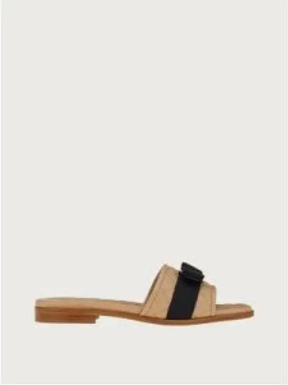 Vara Quilted Slippers Beige - SALVATORE FERRAGAMO - BALAAN 2