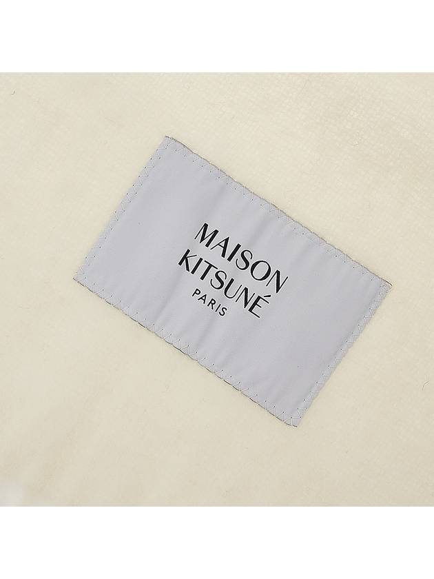 Maison Kitsune Baby Alpaca Plain Scarf LM06206WA0022 MILK - MAISON KITSUNE - BALAAN 6