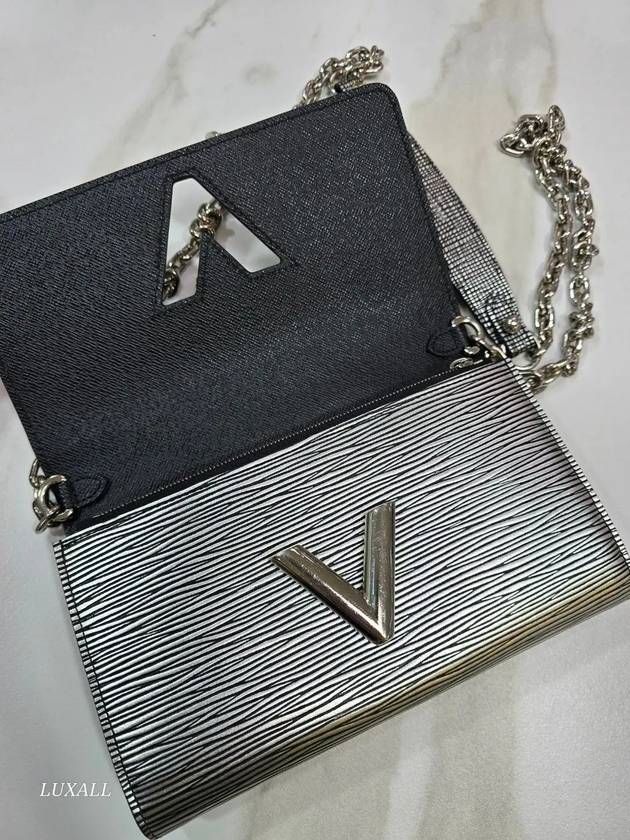 Epi Twist WOC Silver Black Shoulder Bag M62038 - LOUIS VUITTON - BALAAN 4