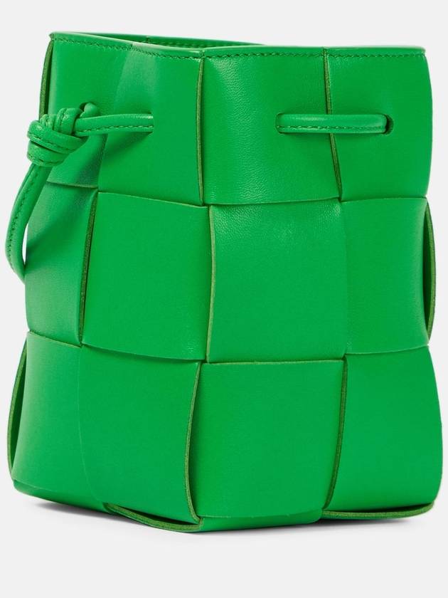 Intrecciato Cassette Small Bucket Bag Parakeet - BOTTEGA VENETA - BALAAN 7