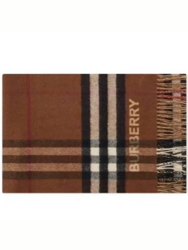 Contrast Check Cashmere Scarf 8045329 1200614 - BURBERRY - BALAAN 1
