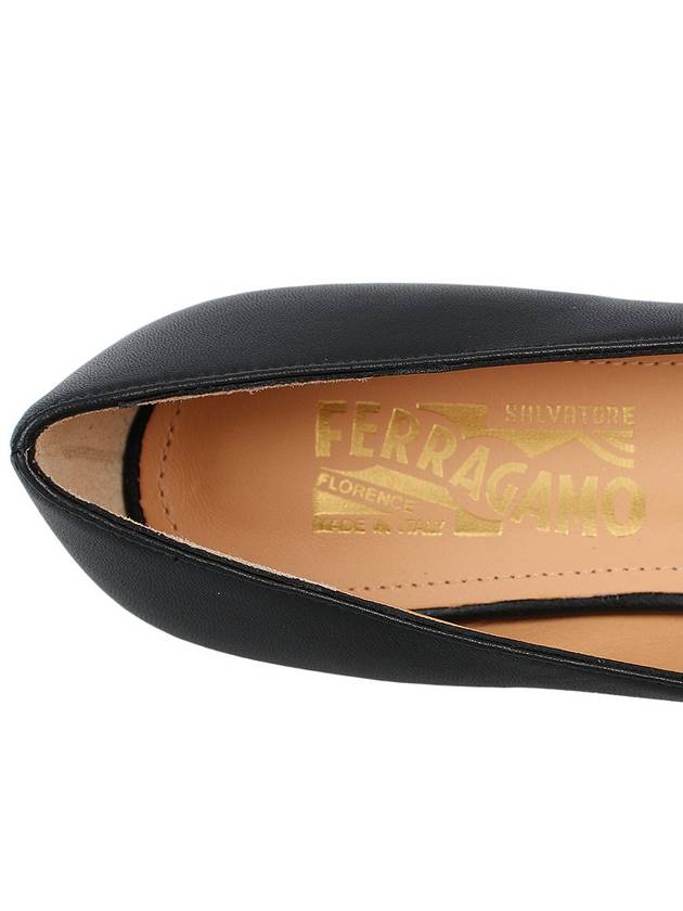 Varina Bow Ballet Flats Black - SALVATORE FERRAGAMO - BALAAN 9