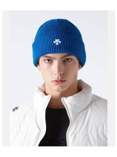 Seunghyeop Lee wearing sports basic beanie blue SP323UKC90 - DESCENTE - BALAAN 1