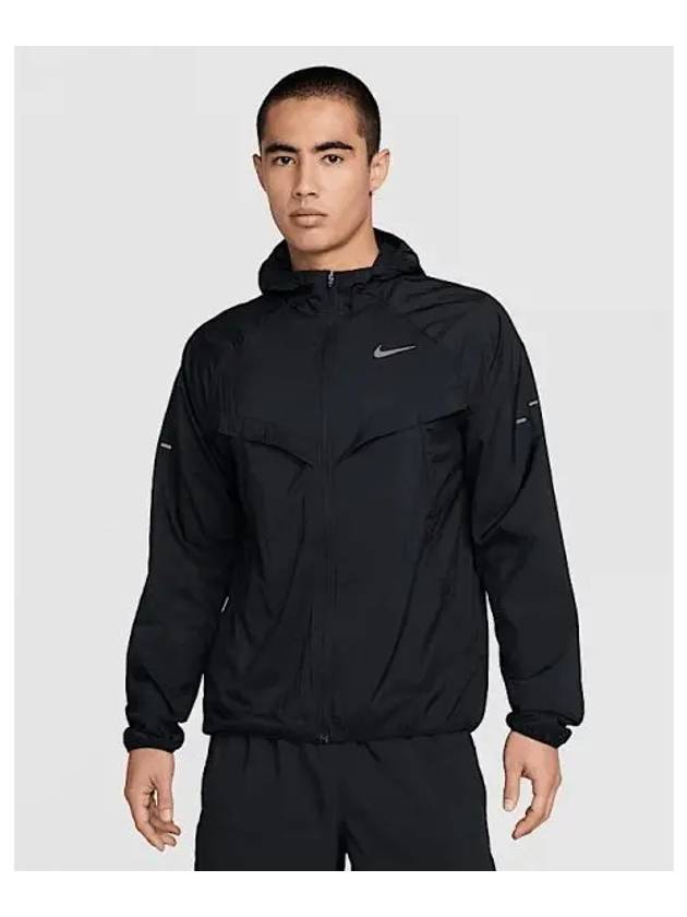 Stride Repel UV Running Windbreaker Black - NIKE - BALAAN 2