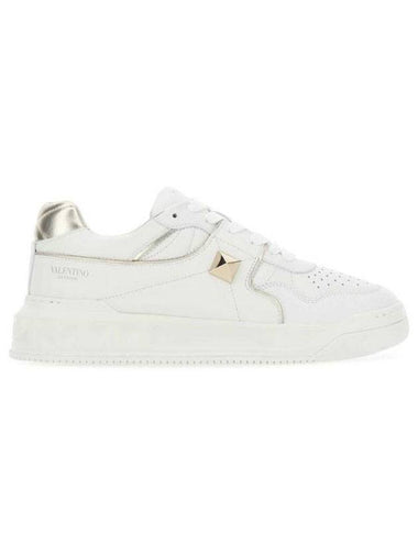 One Stud Low Top Sneakers White - VALENTINO - BALAAN 1