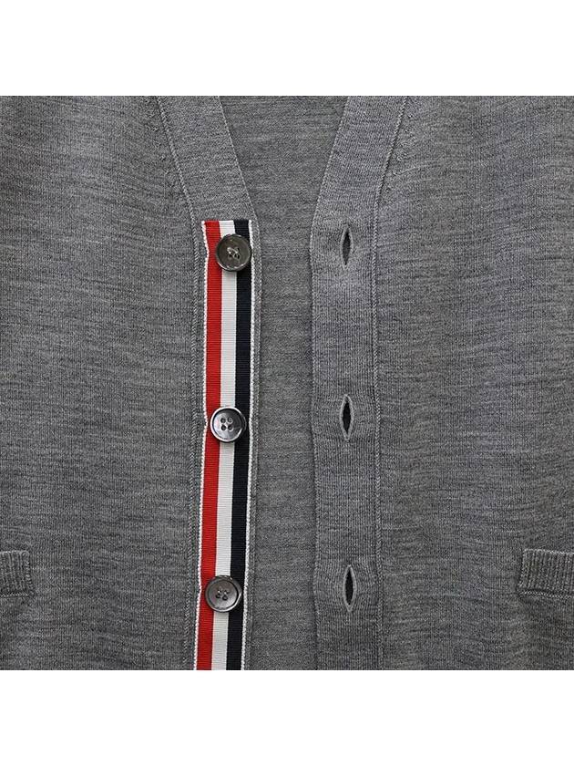 Men's Jersey Stitch V-Neck Cardigan Light Grey - THOM BROWNE - BALAAN 5