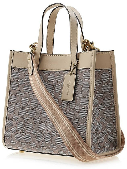 Women's Field Monogram Tote Bag CD680 STONE IVORY - COACH - BALAAN 2