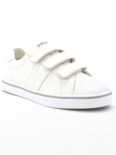 Kids Vitello Soft Velcro Sneakers EU Size White 0O08042OEDF0009 - PRADA - BALAAN 1