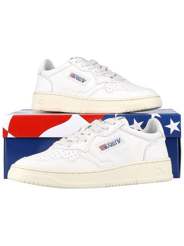 Men's Medalist Leather Low Top Sneakers White - AUTRY - BALAAN 11