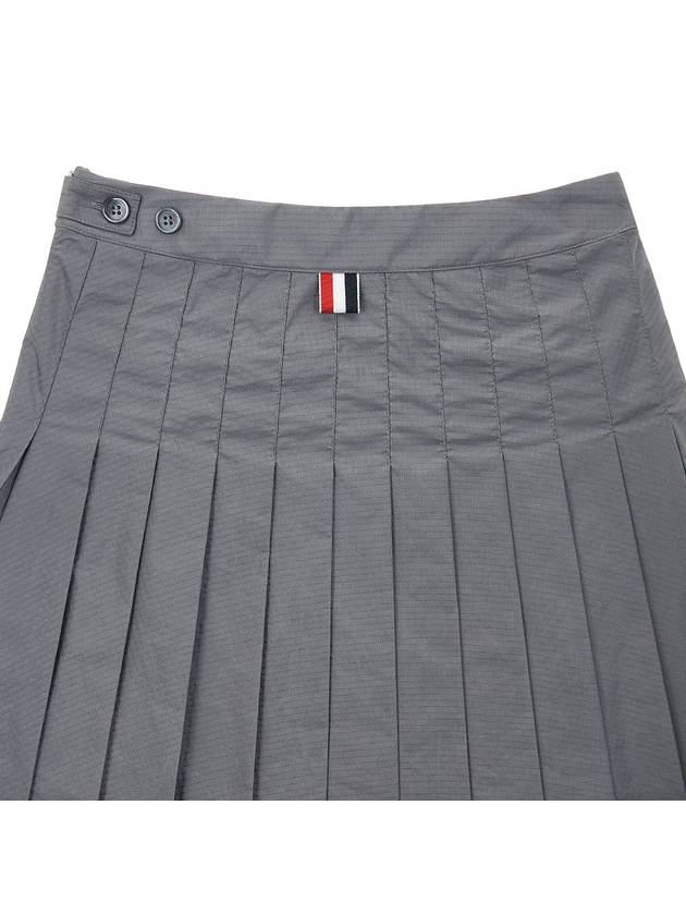 Ripstop Mini Pleated Skirt Medium Gray - THOM BROWNE - BALAAN.