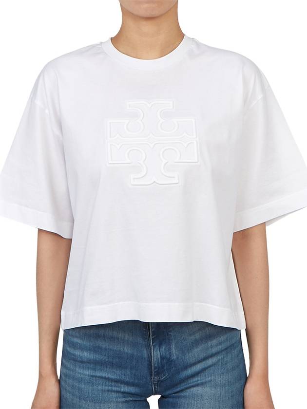 Embossed Logo Short Sleeve T-Shirt White - TORY BURCH - BALAAN 2