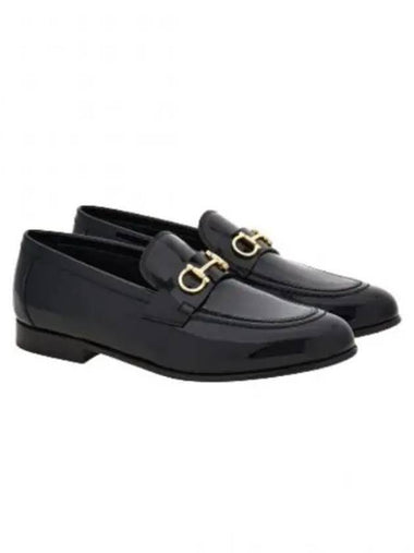 Gancini Ornament Calfskin Loafers Black - SALVATORE FERRAGAMO - BALAAN 1