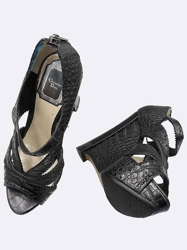 Black Patent Leather Gaboshi Wedge Heel Women s Shoes 235MM - DIOR - BALAAN 3