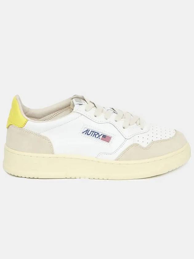 Medalist Leather Low-Top Sneakers Yellow White - AUTRY - BALAAN 2