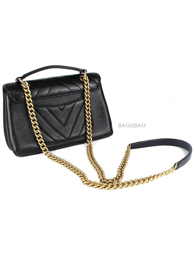 CH Season Chevron Tote Bag Black Gold CH42BG056 - CHANEL - BALAAN 3