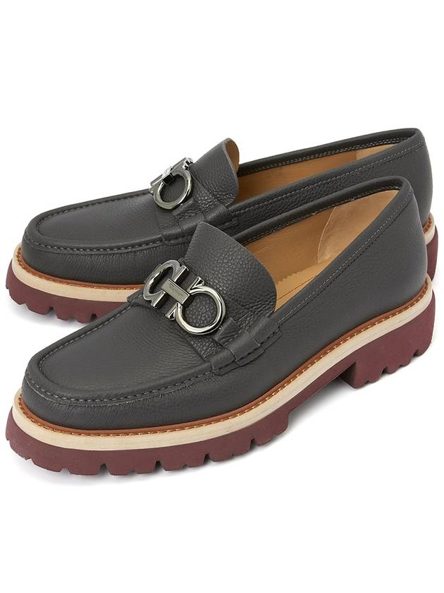 Gancini Bleecker Loafer Symboli Sand Cookie - SALVATORE FERRAGAMO - BALAAN 2