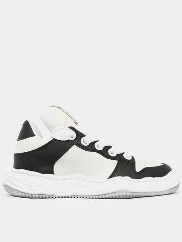 Wayne Puffer OG Solder Low Top Sneakers A12FW718 BLACK WHITE - MIHARA YASUHIRO - BALAAN 1