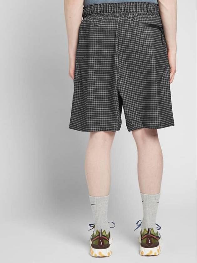 01AR1584010Tech Pack Woven Short PantsBlack Grid - NIKE - BALAAN 3